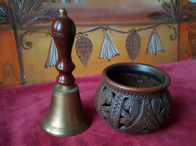 Колокольчик, колокол, бронзовый с чашей