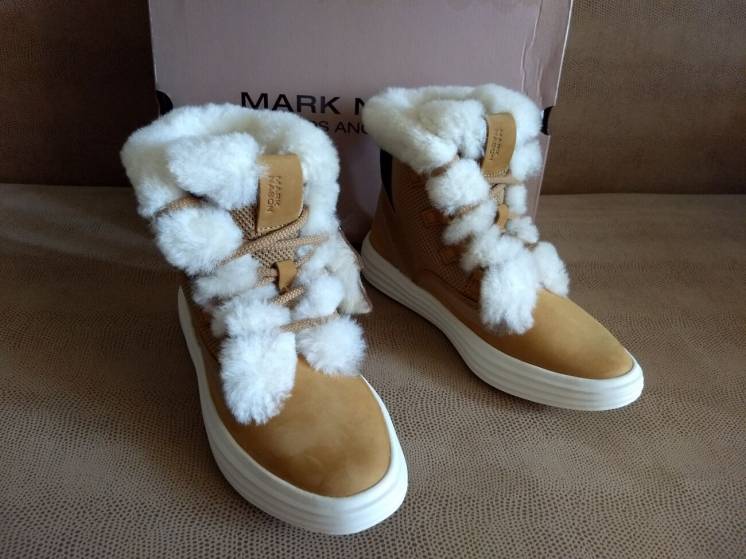 Зимние ботинки на девочку подростка Mark Nason, размер 35