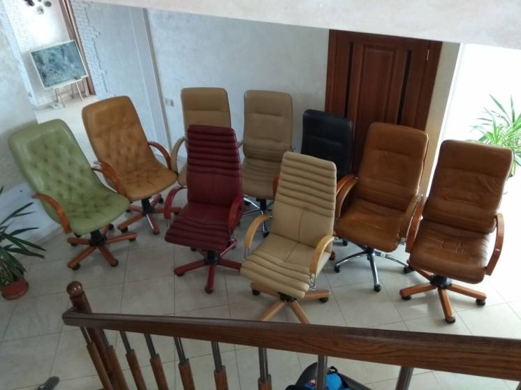 Шкіряні крісла для керівників, кабінетні, кресло из кожи для директора
