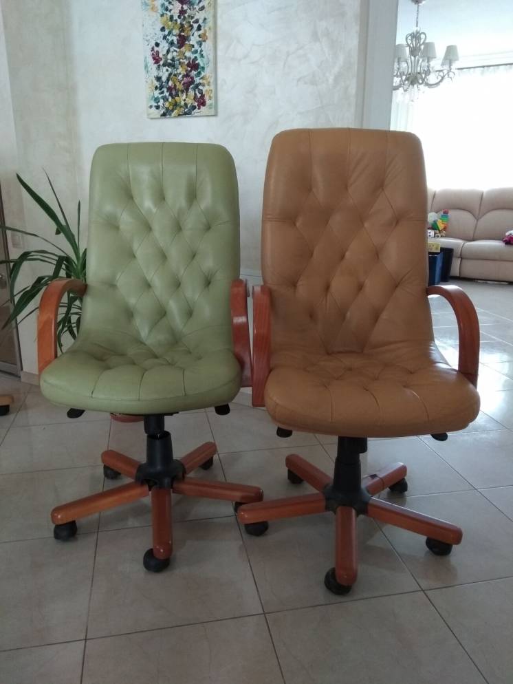 Кресла руководителей, шкіряні офісні крісла кабінетні