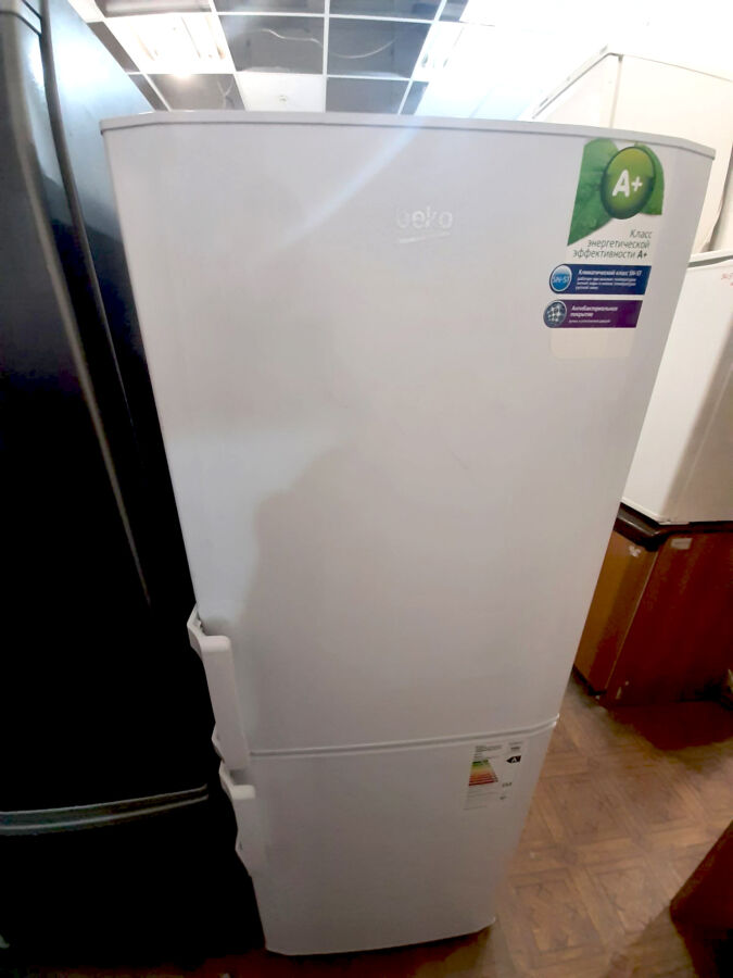 Холодильник двокамерний з Європи. Доставка та гарантія