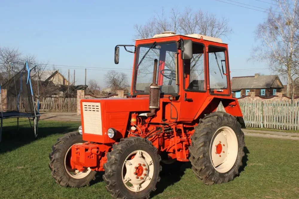 Экспортный б/у трактор 1997 года выпуска Владимирец Т 30 30 л/с + плуг